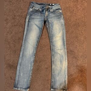Miss Me Size 27 Signature Straight